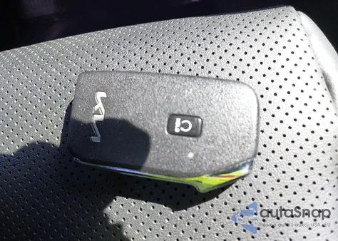 2023 Kia K5 Gt z USA, uszkodzony, nr VIN 5XXG44J88PG196941